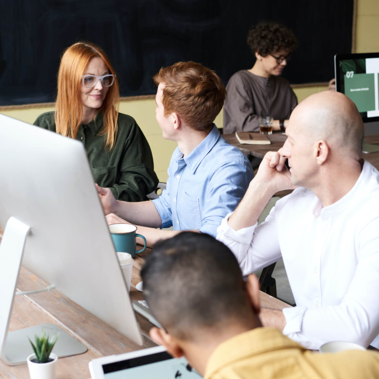 VoIP and Unified Communications Services